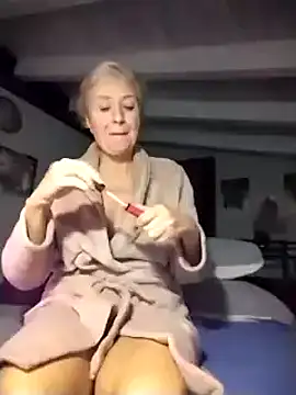 divinaerotica online show from 11/13/25, 05:56