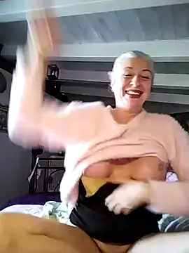 divinaerotica online show from 03/06/26, 02:13