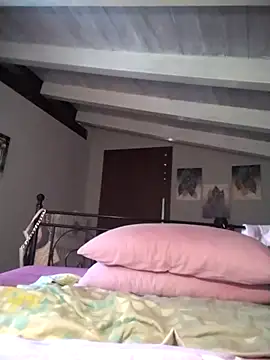 divinaerotica online show from 04/21/26, 03:50