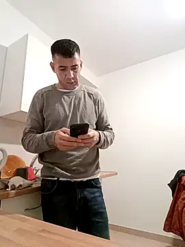 Snapshot of juanignacioargentino chatting on 01/26/25, 10:24 juanignacioargentino online show from 01/26/25, 10:24