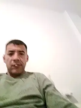 Snapshot of juanignacioargentino chatting on 02/02/25, 04:32 juanignacioargentino online show from 02/02/25, 04:32