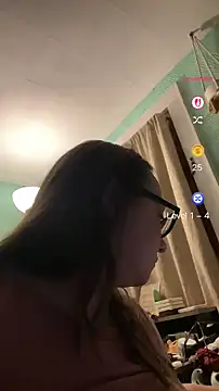 JuicyLuciee online show from 02/28/25, 12:54