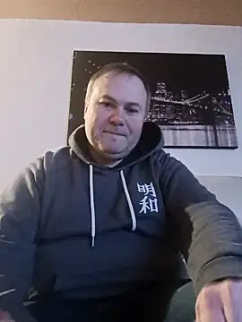 Snapshot of Pourleplasirs chatting on 02/11/25, 01:41 Pourleplasirs online show from 02/11/25, 01:41