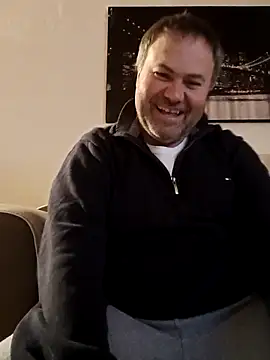 Snapshot of Pourleplasirs chatting on 03/15/25, 01:30 Pourleplasirs online show from 03/15/25, 01:30