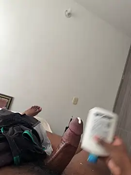 jhonnes  online show from 12/04/25, 08:28