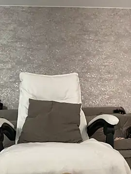 LillySquirtShot online show from 04/20/26, 11:17