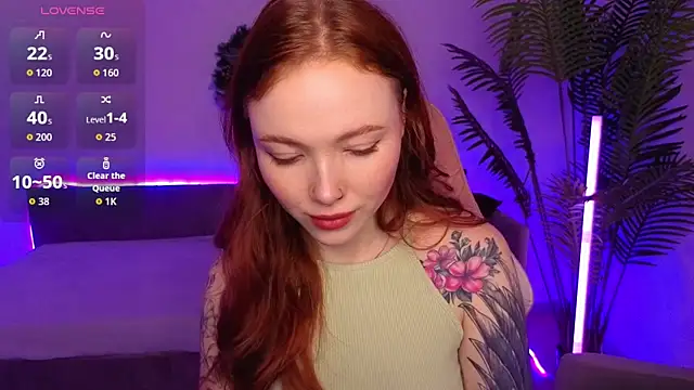 Maya Light online show from 12/22/25, 02:08