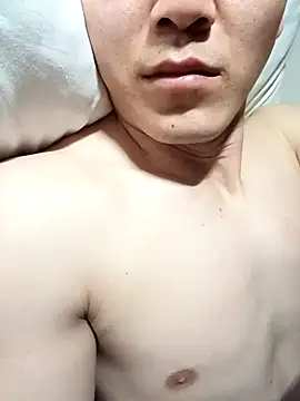 Snapshot of wadmma chatting on 03/11/25, 04:43 wadmma online show from 03/11/25, 04:43