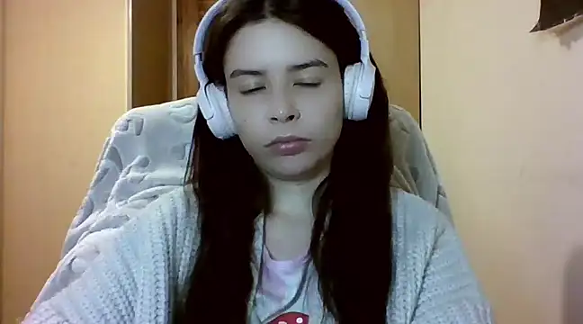 LariceSexy online show from 02/10/25, 04:14