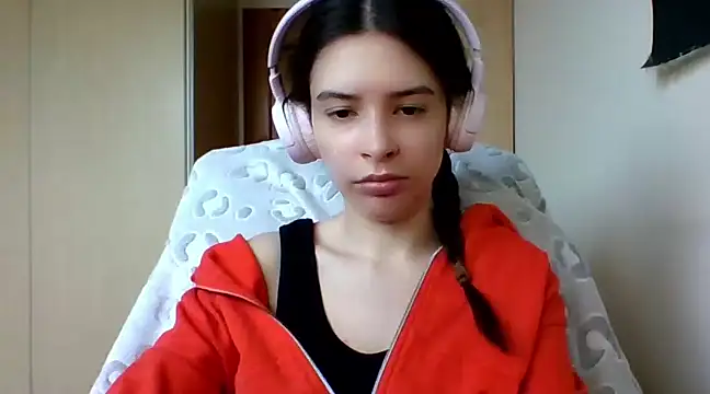 LariceSexy online show from 02/12/25, 01:16