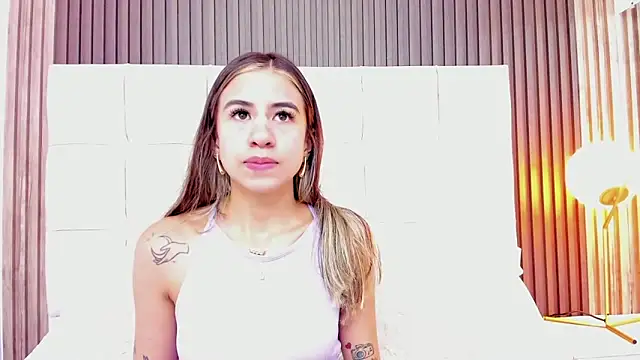 Ariana greenblat online show from 04/09/26, 05:18