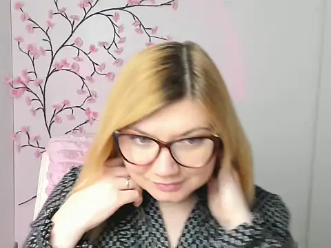 Lola moree online show from 02/09/26, 12:42