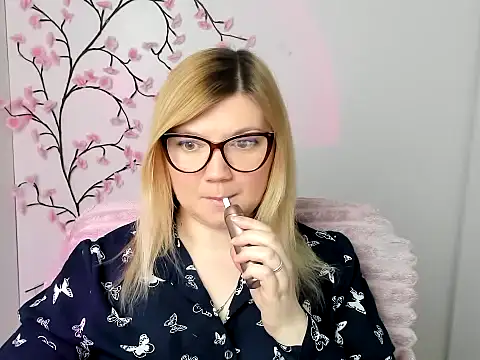 Lola moree online show from 03/13/26, 12:45