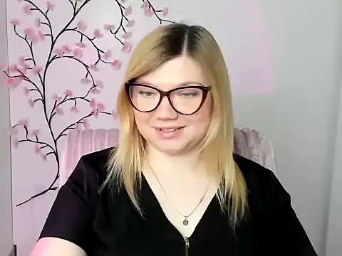 Lola moree online show from 04/04/26, 12:02