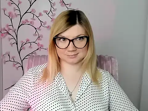 Lola moree online show from 04/05/26, 11:40