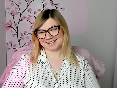 Lola moree online show from 04/14/26, 11:38