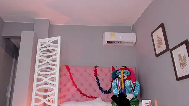 ashanty queen online show from 02/25/25, 12:24