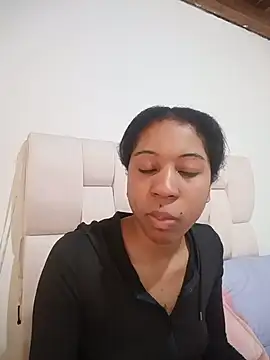 Snapshot of Zaira_Rose_ chatting on 05/28/26, 09:12 Zaira Rose online show from 05/28/26, 09:12