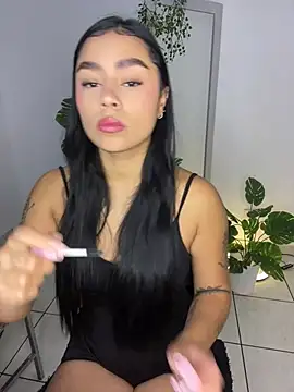 meli ortiz  online show from 07/17/26, 02:02
