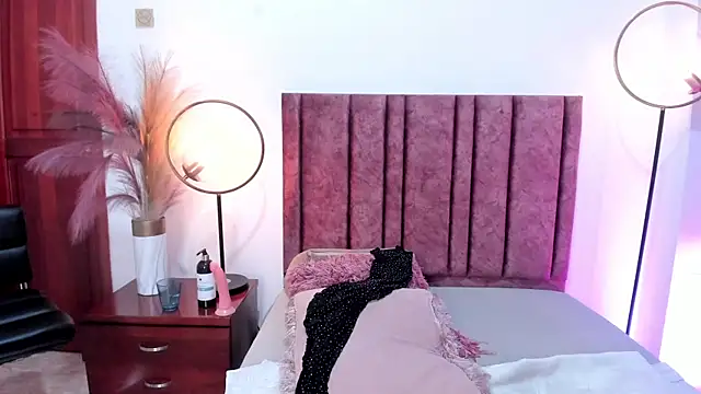 RebecaSanderss online show from 03/12/25, 05:49