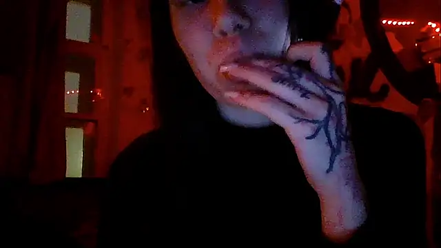 Snapshot of RussNocturnal chatting on 02/05/25, 05:20 RussNocturnal online show from 02/05/25, 05:20