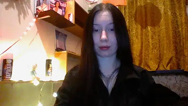 Snapshot of RussNocturnal chatting on 02/15/25, 12:26 RussNocturnal online show from 02/15/25, 12:26