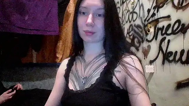 Snapshot of RussNocturnal chatting on 03/04/25, 01:12 RussNocturnal online show from 03/04/25, 01:12