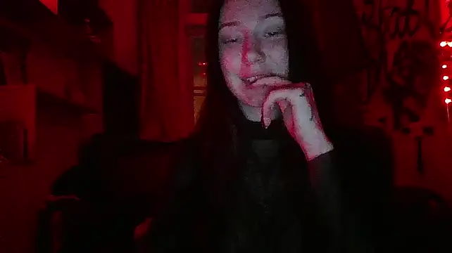 Snapshot of RussNocturnal chatting on 03/19/25, 11:03 RussNocturnal online show from 03/19/25, 11:03