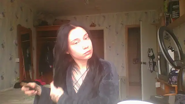 RussNocturnal online show from 06/18/26, 03:27