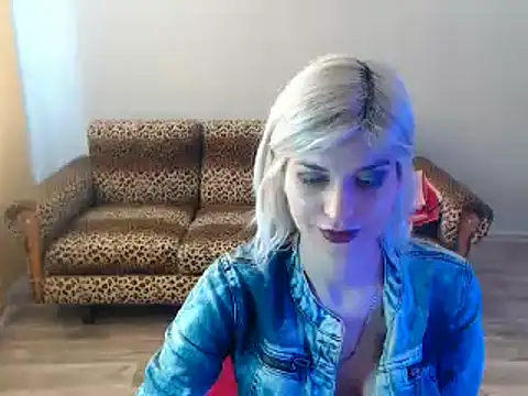 Snapshot of SexyBeatriice chatting on 03/02/25, 10:24 SexyBeatriice online show from 03/02/25, 10:24