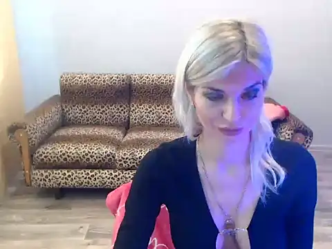 SexyBeatriice online show from 11/07/25, 07:19