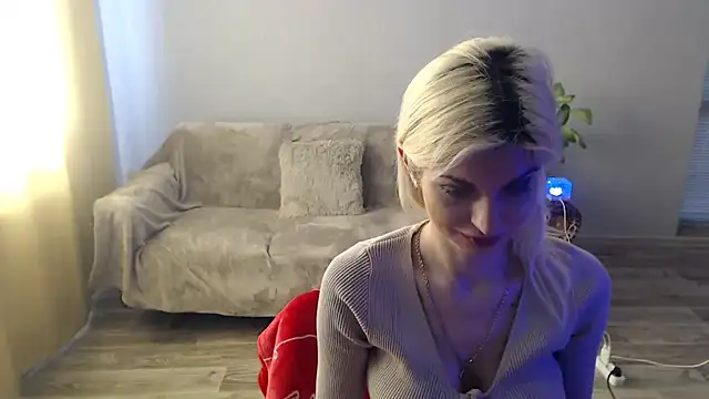 SexyBeatriice online show from 03/12/26, 07:25