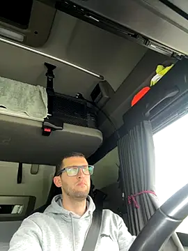 Eriic8888 online show from 11/17/25, 09:26