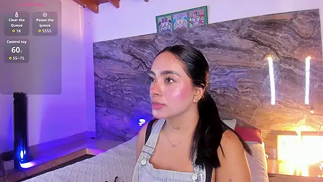 Snapshot of Estefy_gomez09 chatting on 05/24/26, 12:10 Estefy gomez09 online show from 05/24/26, 12:10