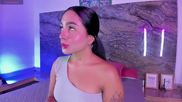 Snapshot of Estefy_gomez09 chatting on 06/02/26, 12:51 Estefy gomez09 online show from 06/02/26, 12:51