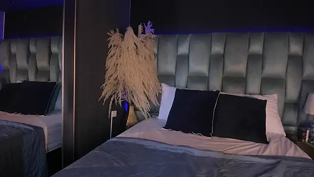 CandyLuxury   online show from 03/20/25, 06:20