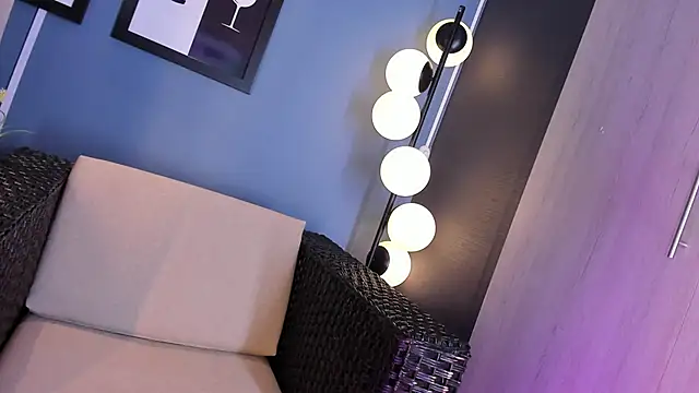 AliDiaz  online show from 02/17/25, 07:53