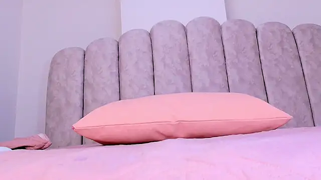 sharlott miller online show from 01/09/26, 12:08