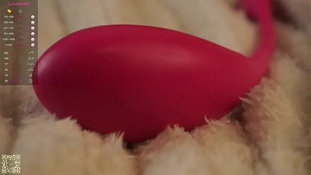 OdetteAven online show from 03/22/25, 11:42