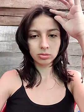 Maiden-Hot online show from 03/05/25, 08:00