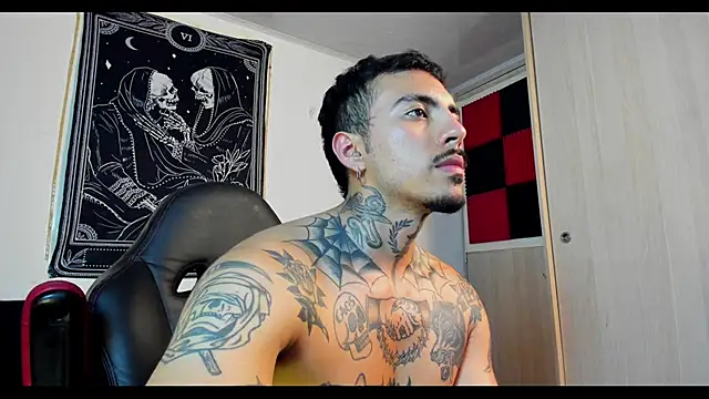 scockpion   online show from 02/25/25, 08:58