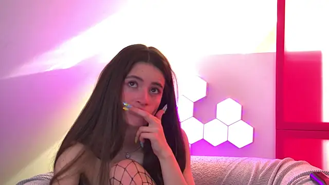 AmeliaFlares online show from 04/12/26, 06:29