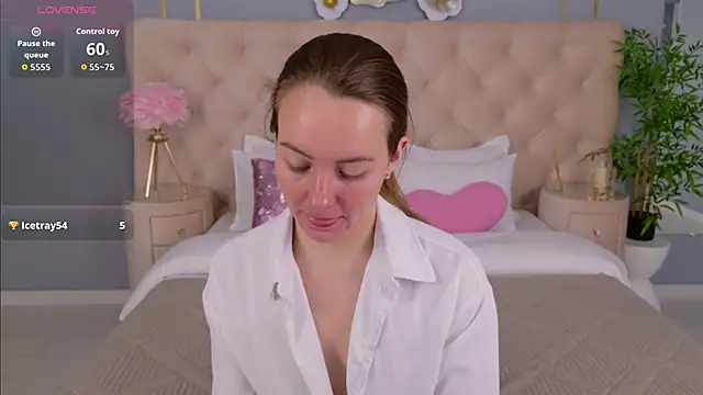 JaniceCollins online show from 03/19/26, 02:04