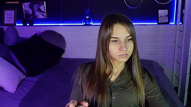 CharmBianca online show from 02/19/25, 11:49