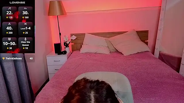 Hotary Yuko online show from 11/27/25, 04:14