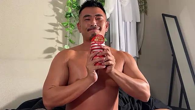 NARIO 18KIN online show from 11/30/25, 01:48