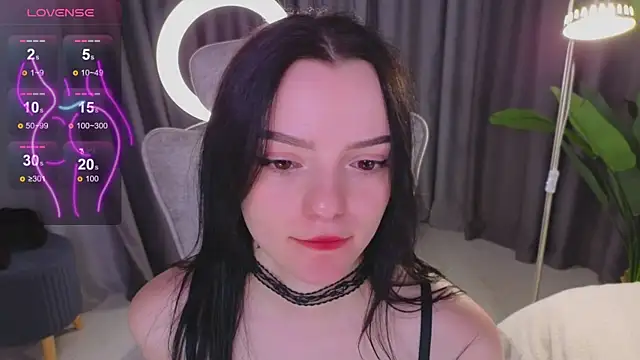 Snapshot of CaseyCraig chatting on 05/10/26, 04:56 CaseyCraig online show from 05/10/26, 04:56