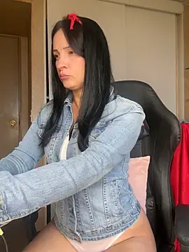 ValeriaVixen online show from 03/16/26, 07:18