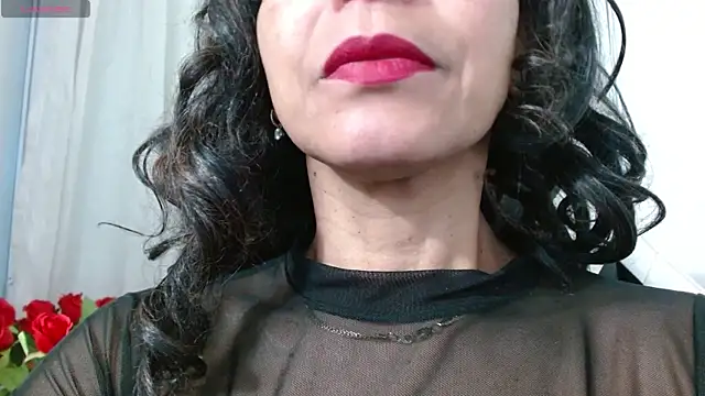 Lunasquirt1985 online show from 04/22/26, 10:39