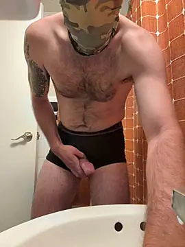 Snapshot of thenextcock chatting on 05/19/26, 01:17 thenextcock online show from 05/19/26, 01:17